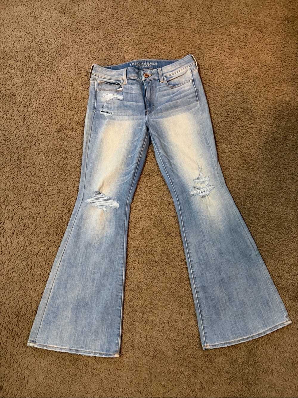 American Eagle Outfitters Hi-Rise Boho Artist Distressed Flare Jeans